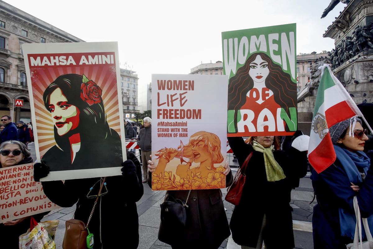 8 marzo, festa della donna per le donne irainiane 8 marzo, festa della donna per le donne irainiane