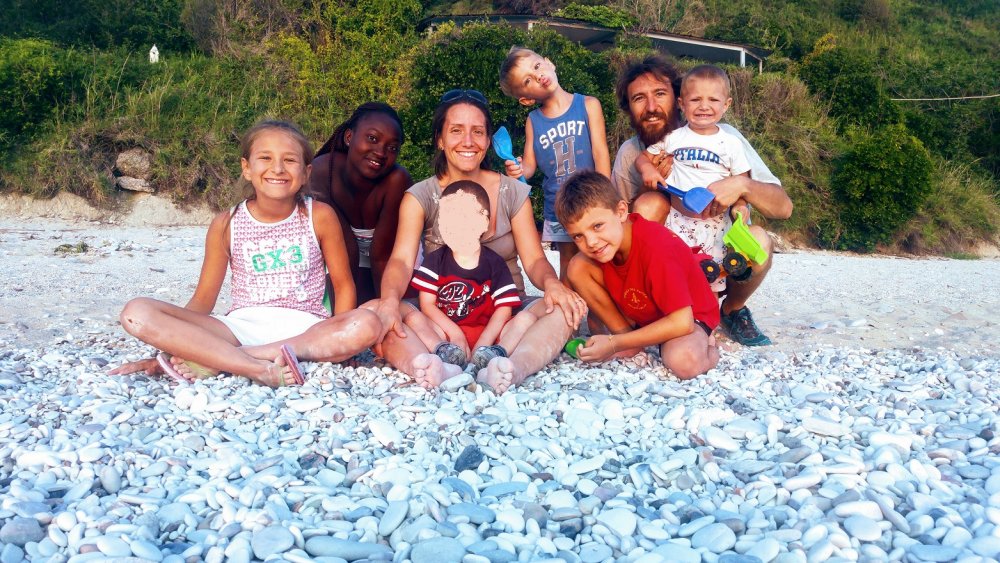 Una famiglia in bici per salvare l'ambiente