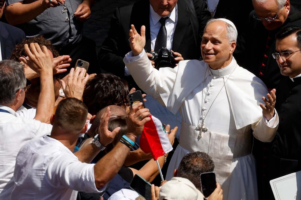 Il Papa: «Dio fa grandi cose con coloro che libera dal male»