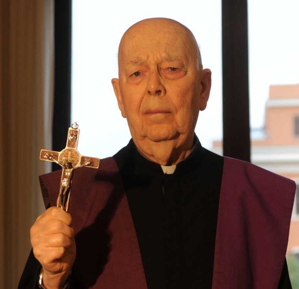 Padre Amorth: convegno a Roma a 10 anni dalla morte del sacerdote contro il male