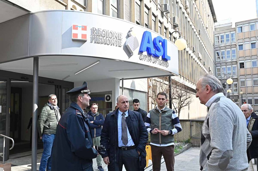 Certificati anti-CPR, perquisiti 23 medici in tutta Italia