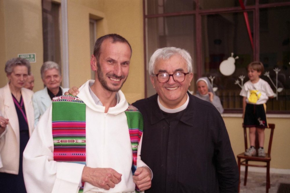 Addio a don Alessandro Fiorina: un sacerdote tra i poveri 
