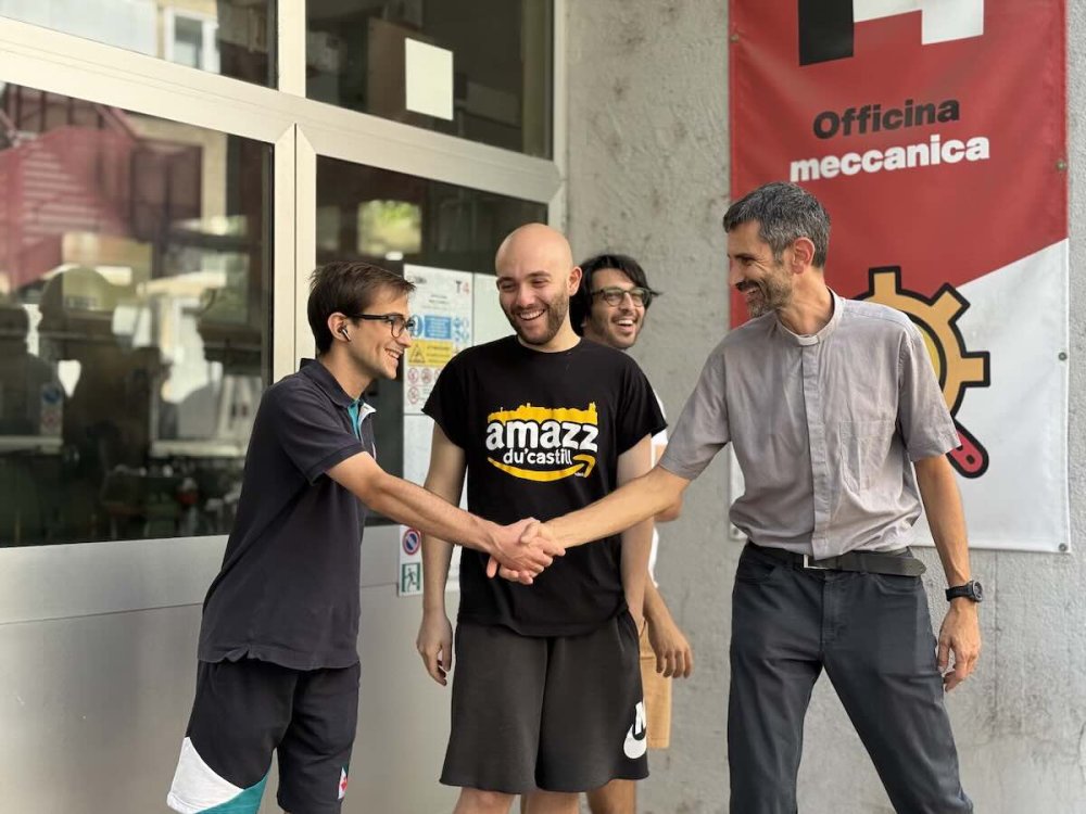 Don Paolo Jr.: «Nel mollificio trovo la mia poesia»  