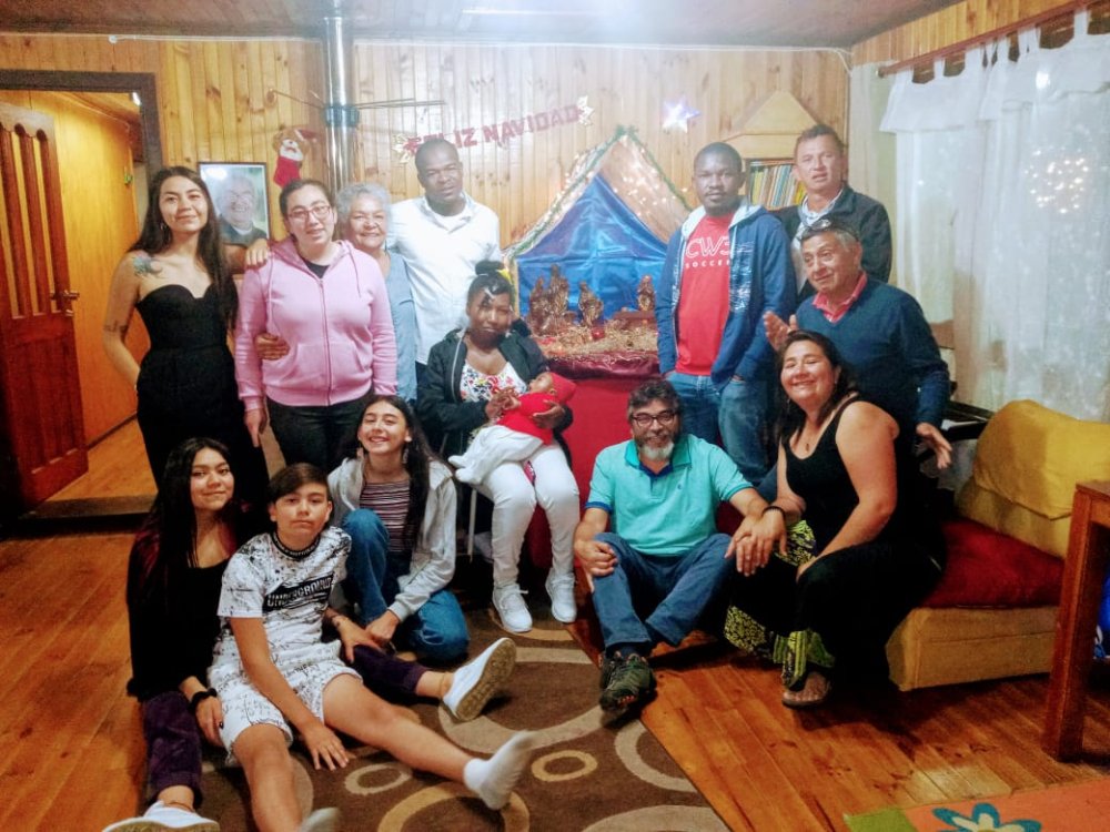 Dall'inferno di Haiti al Cile: una famiglia in cerca di salvezza