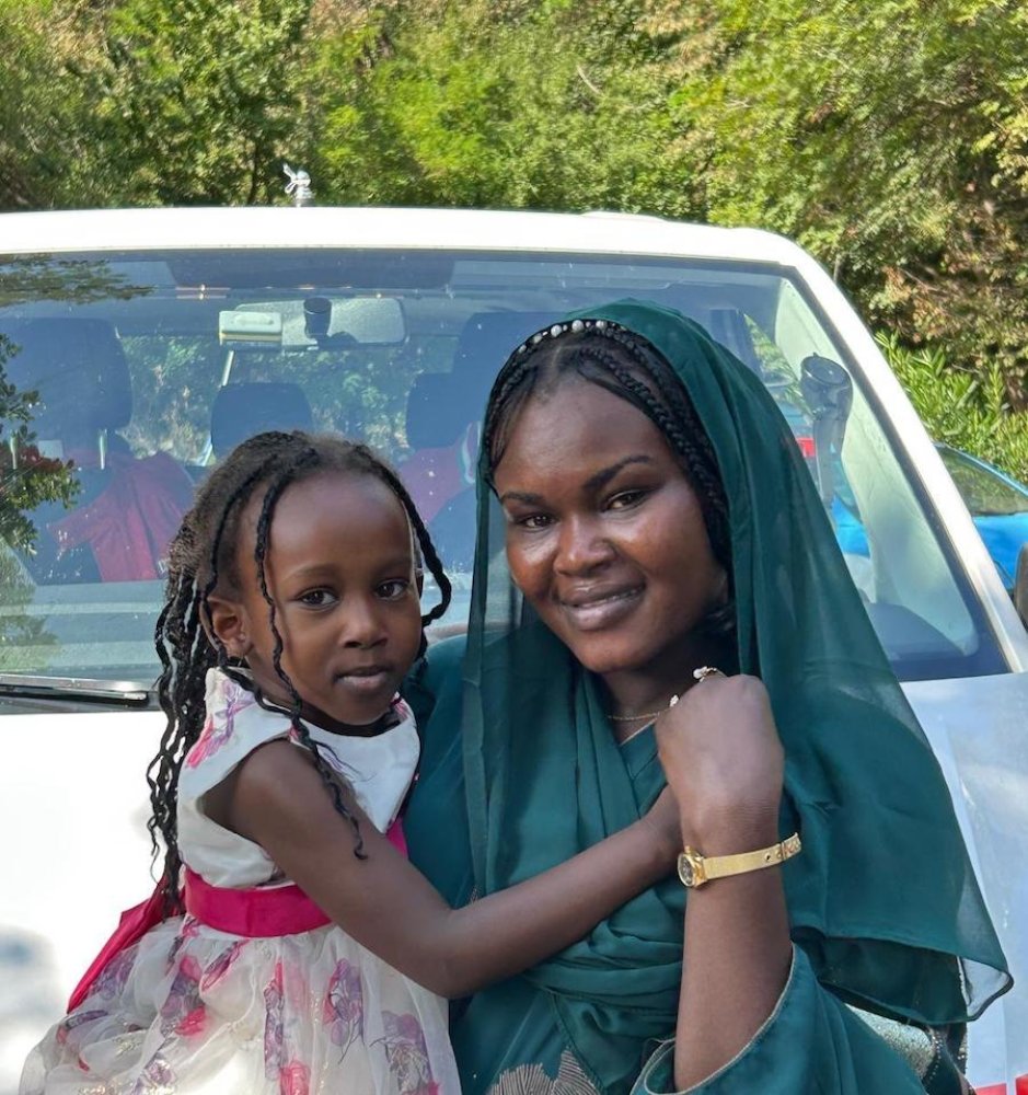 ​In fuga dal Darfur, sopravvissuta alle bombe e alla tratta