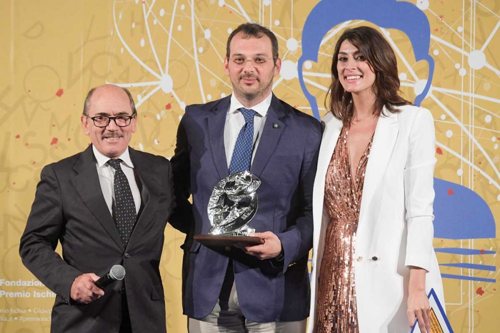 Paolo Borrometi riceve International Journalism Prize