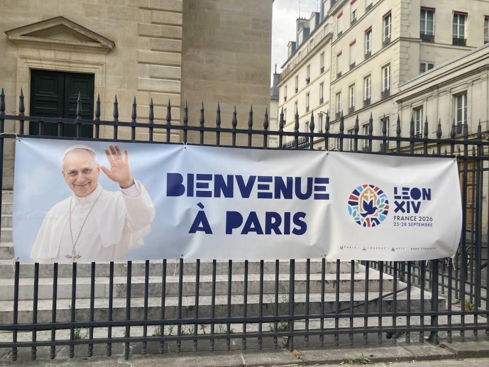 Il Papa a Lourdes, dove la fragilità diventa famiglia