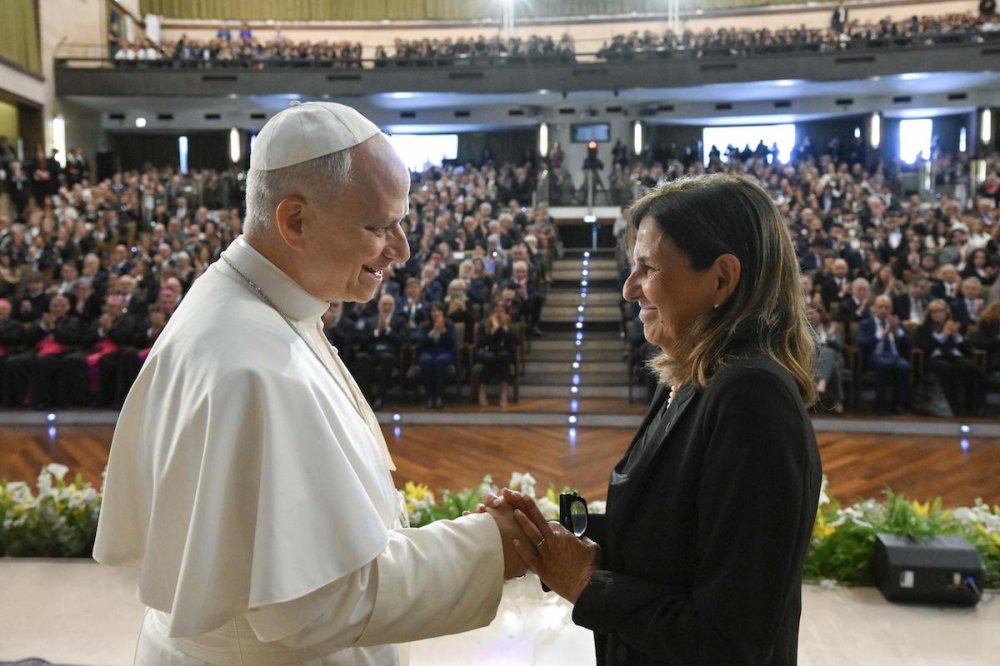 Leone XIV all'università: «Chi cerca la verità incontrerà Dio»