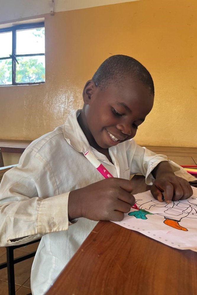 Bambino a scuola in Zambia