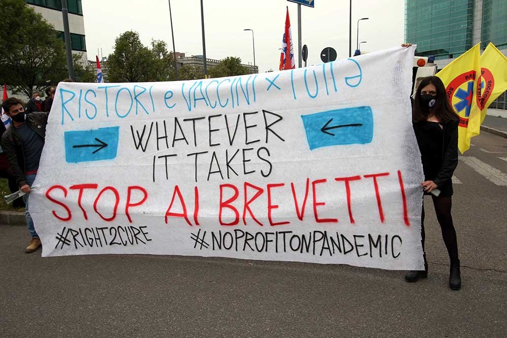 Brevetti anti Covid: il bivio diplomatico