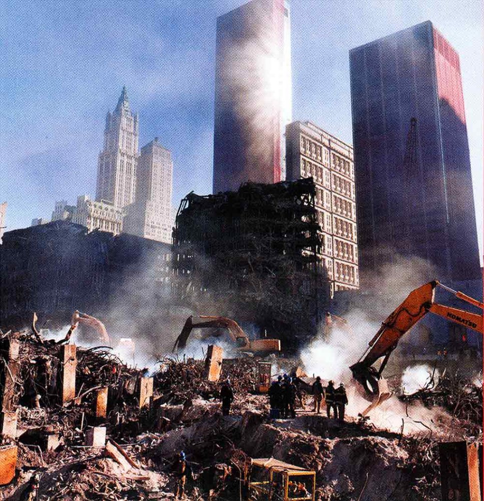 11 settembre: 20 anni fa sono crollate le torri ma non l'illusione della forza