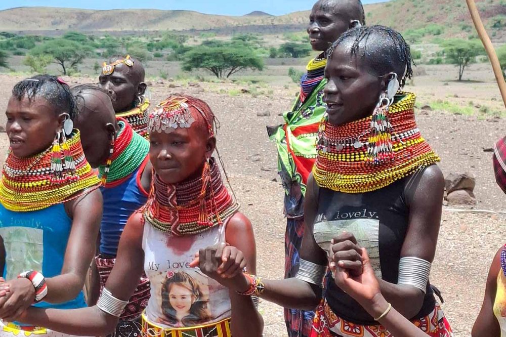 Acqua potabile e una mensa a scuola: ecco come rinasce la speranza in Kenya