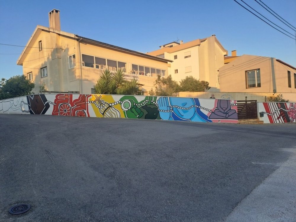 Il murales che parla a Fátima