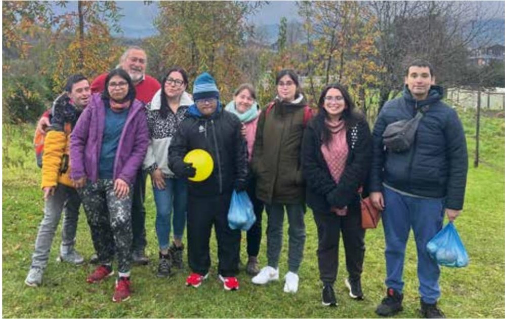 Mani sotto la pioggia. Inclusione a Valdivia