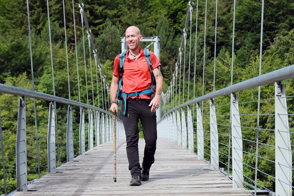 È morto Andrea Spinelli che combatteva il cancro camminando