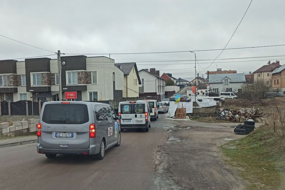 Carovana per la pace in Ucraina - nei villaggi Carovana per la pace in Ucraina, fra i villaggi