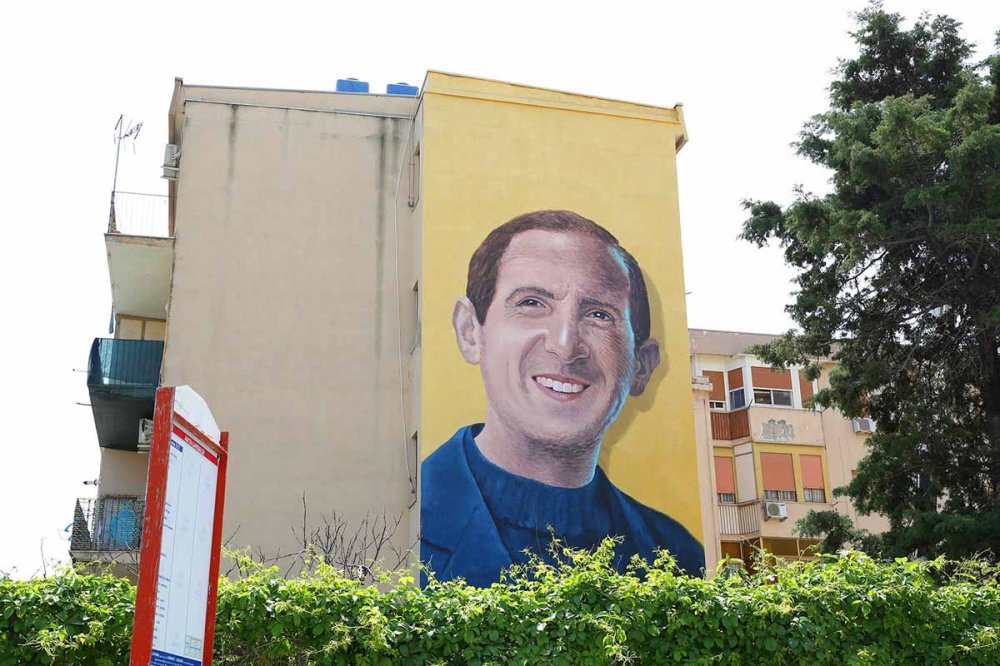 Don Pino Puglisi, il prete che sorrise al suo assassino
