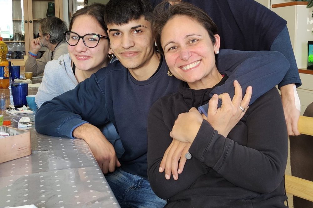 «Ritornerò a vivere fra i profughi di Lesbo»