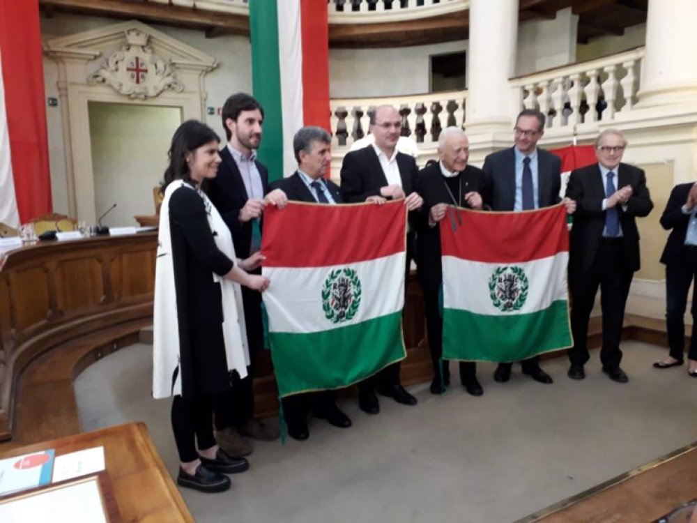 Mons. Bettazzi premio per la Pace